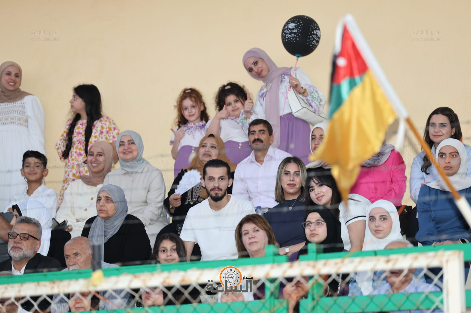 Madar Al-Saa Images 0.7277921427037393