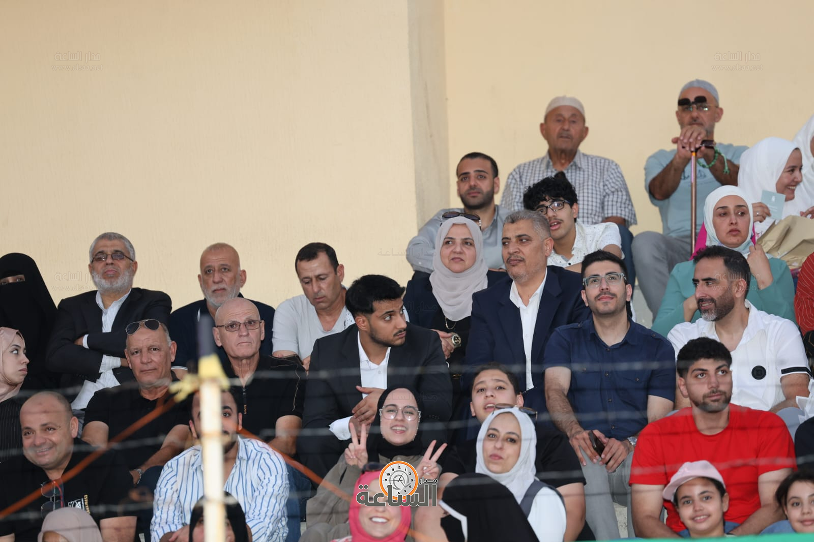 Madar Al-Saa Images 0.576319754009835