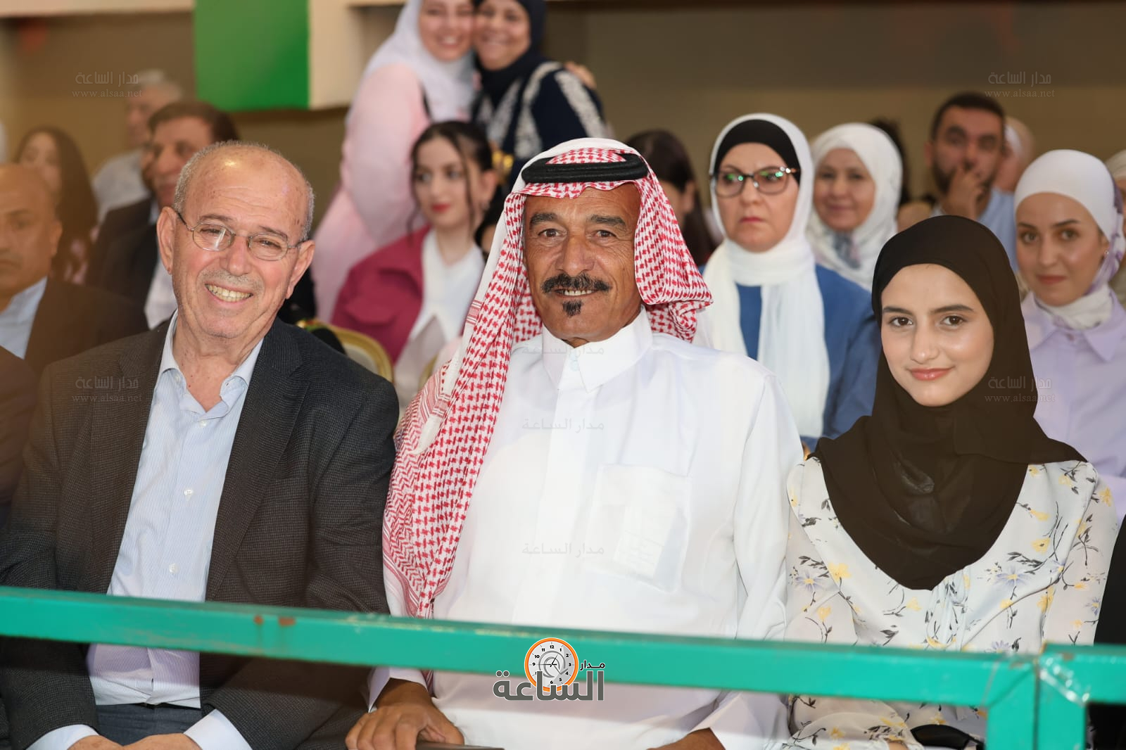 Madar Al-Saa Images 0.3306080629370285