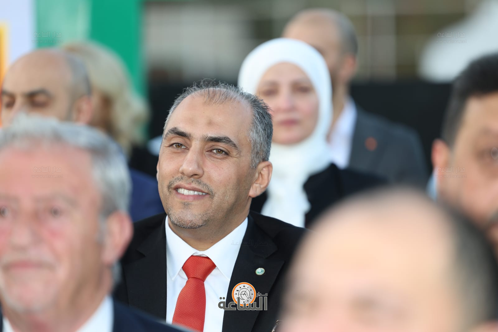 Madar Al-Saa Images 0.38337443123094506