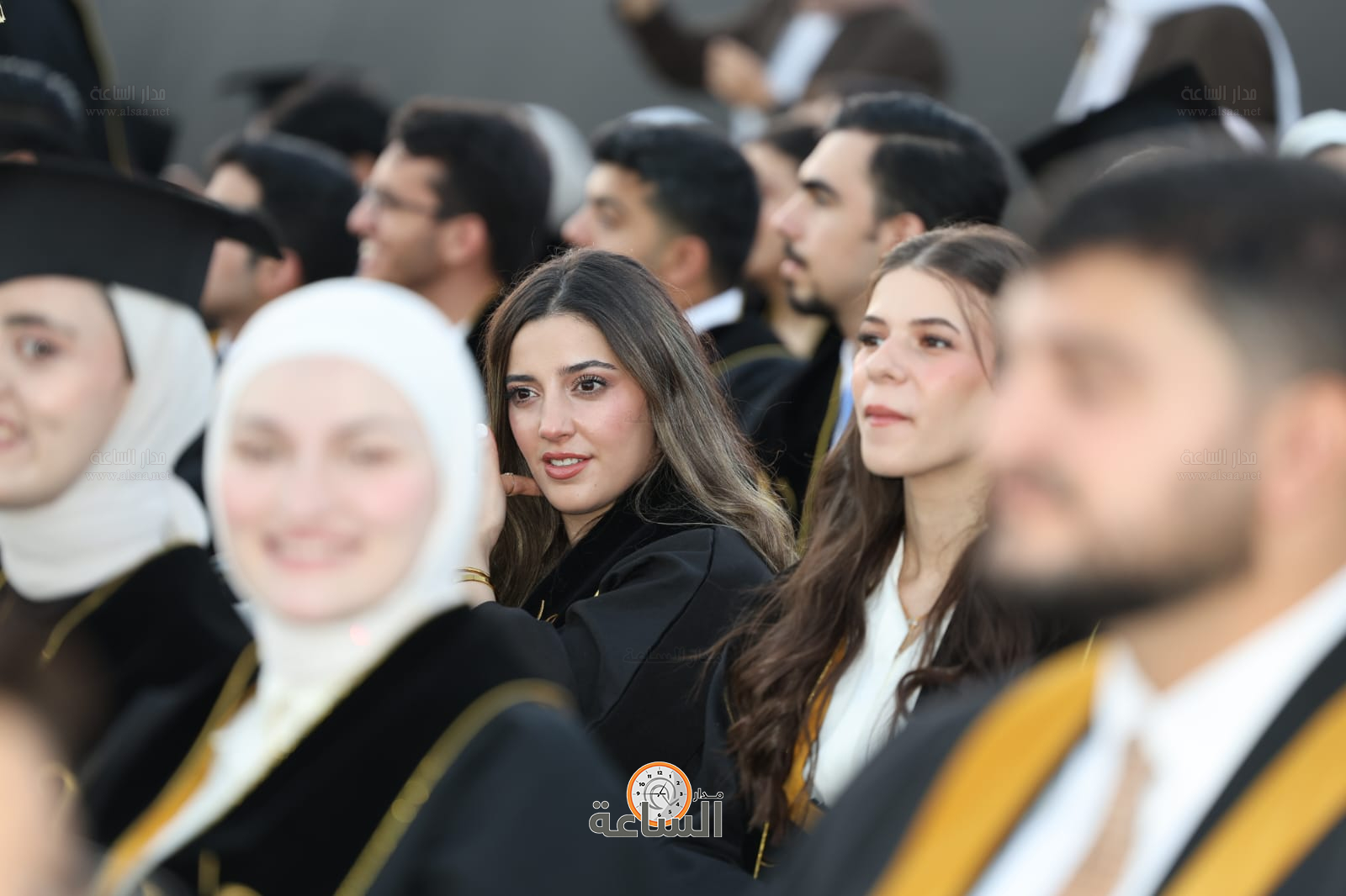 Madar Al-Saa Images 0.49898550145119