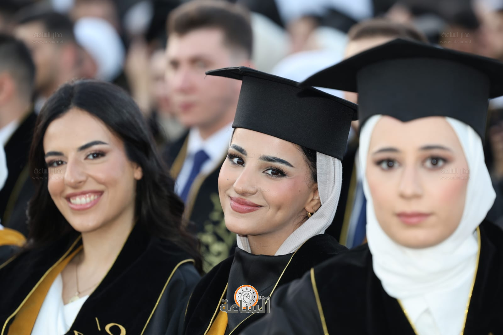 Madar Al-Saa Images 0.15999761082589647