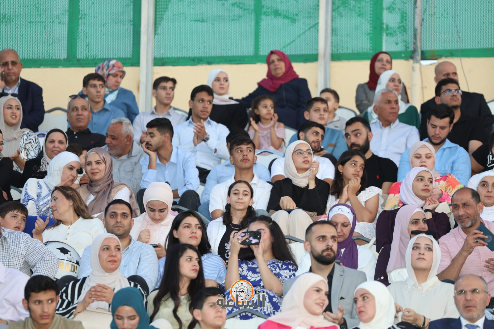 Madar Al-Saa Images 0.2752139540212182