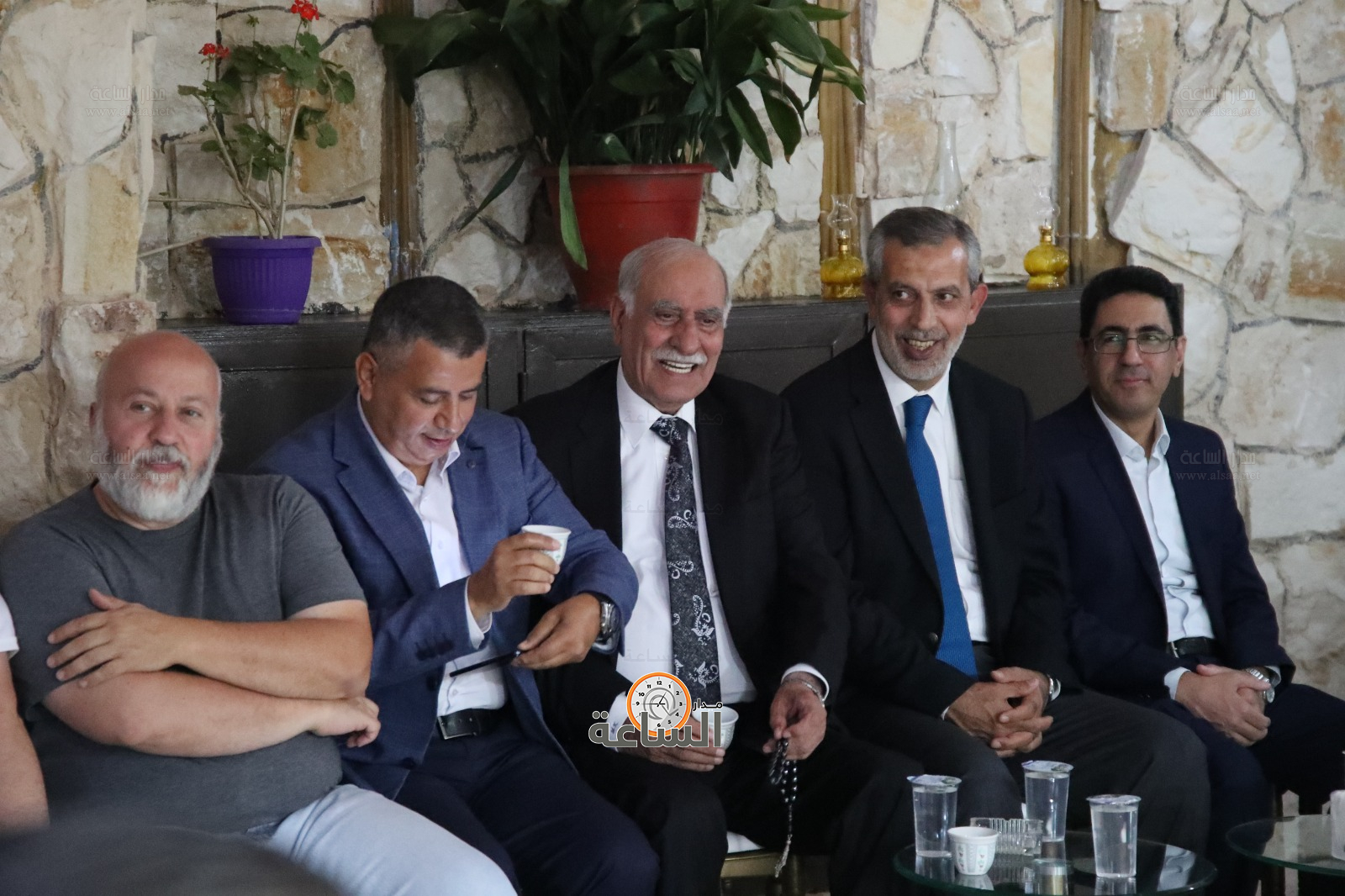 Madar Al-Saa Images 0.8387258086806841