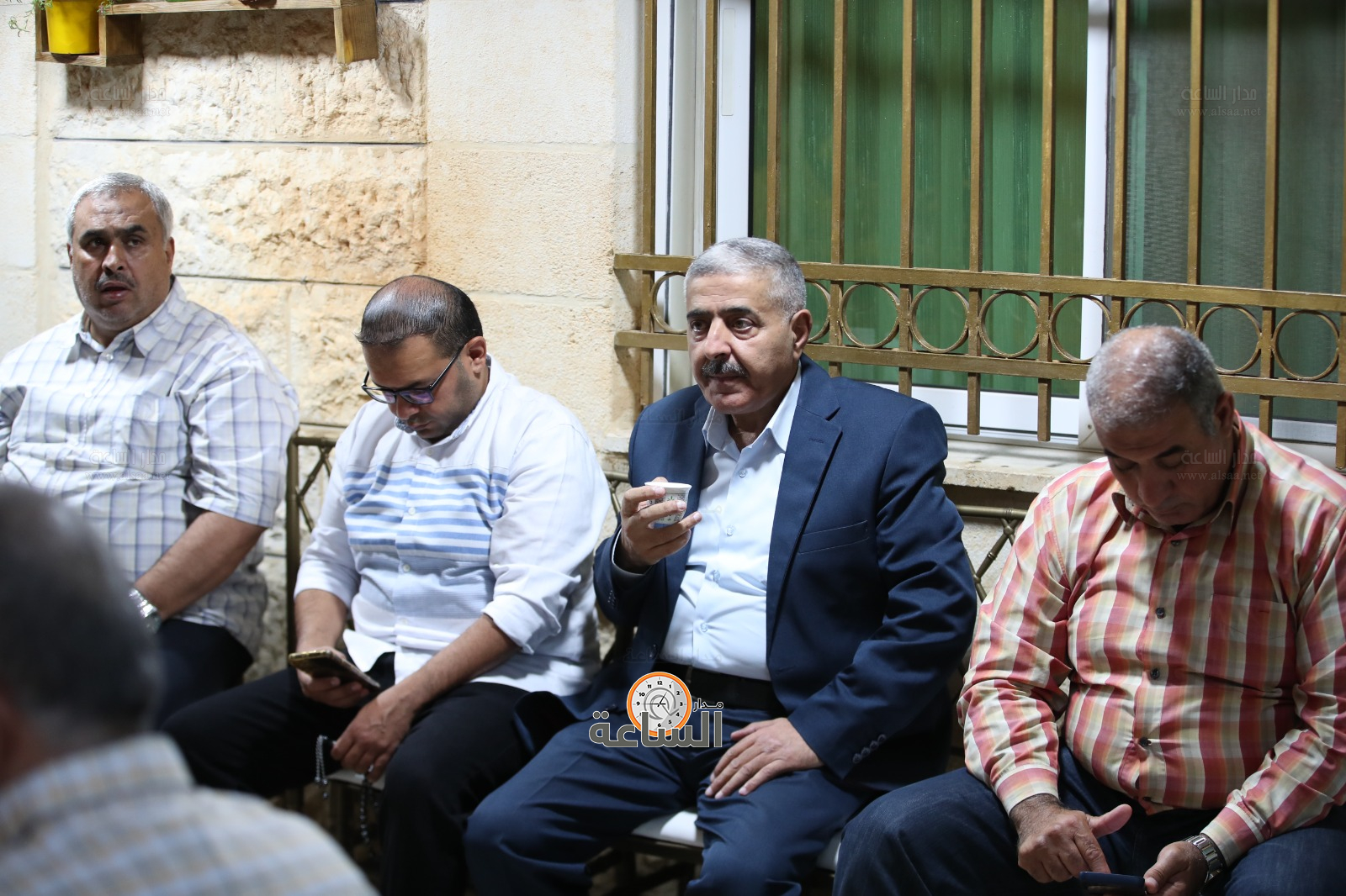 Madar Al-Saa Images 0.1558401297879043