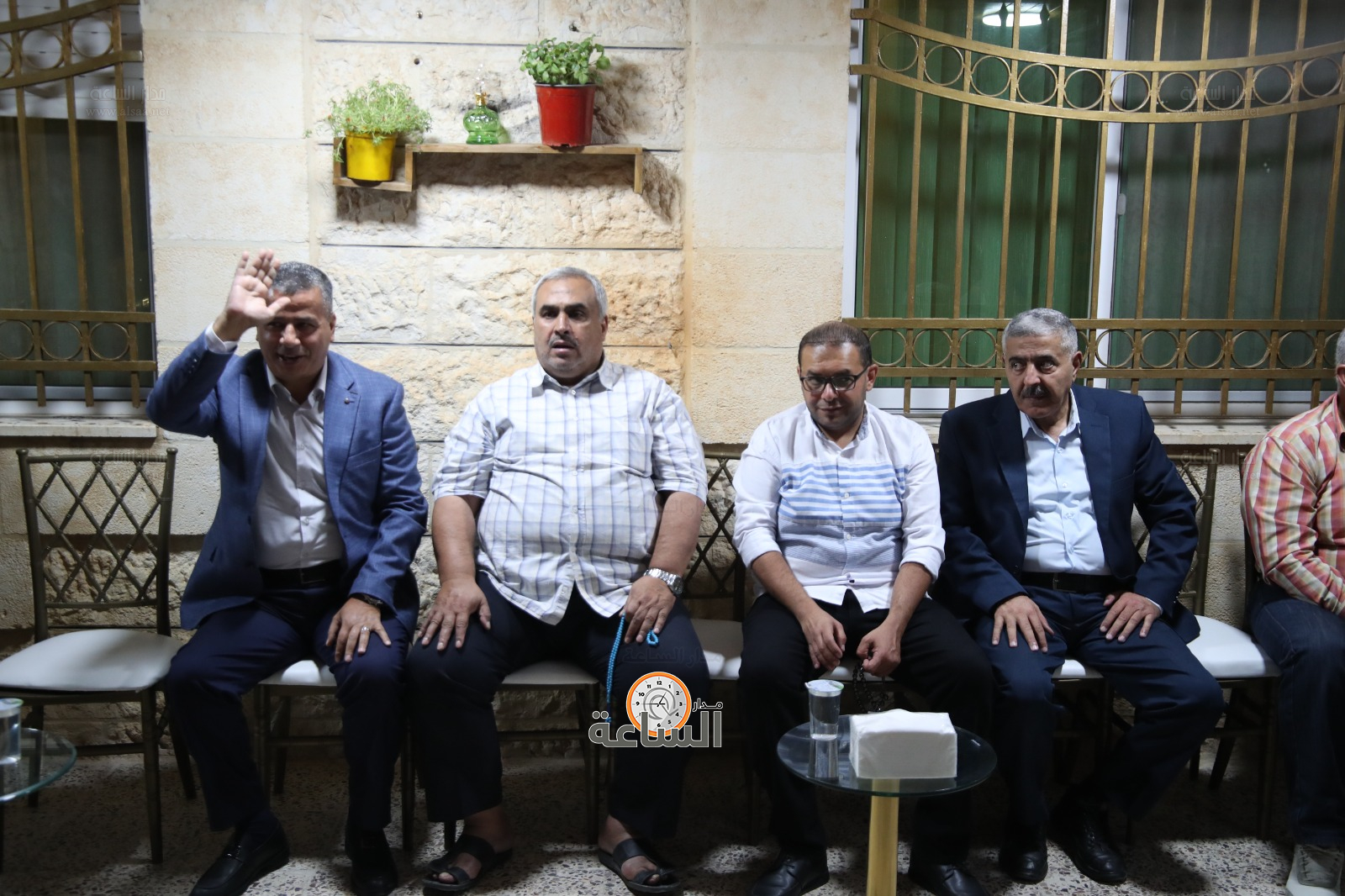 Madar Al-Saa Images 0.11587231867860737