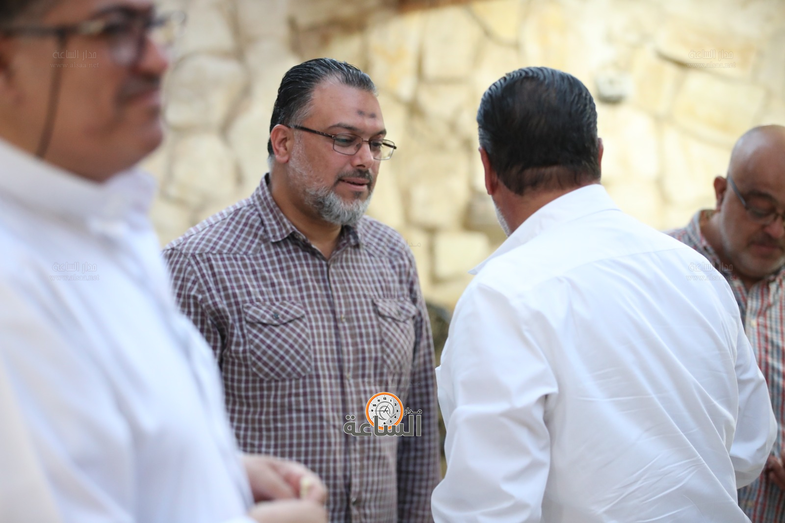 Madar Al-Saa Images 0.21157371147288606