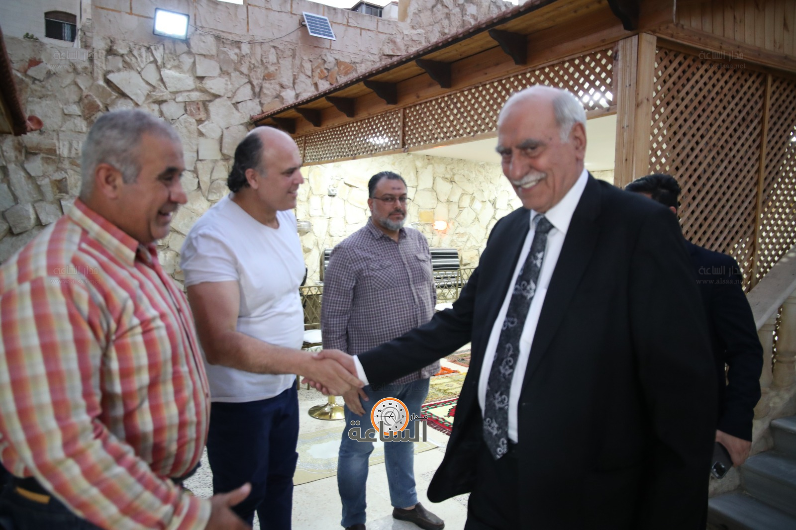 Madar Al-Saa Images 0.6581824407449526