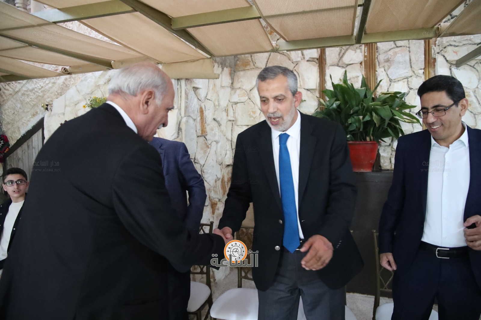 Madar Al-Saa Images 0.5801837147949352