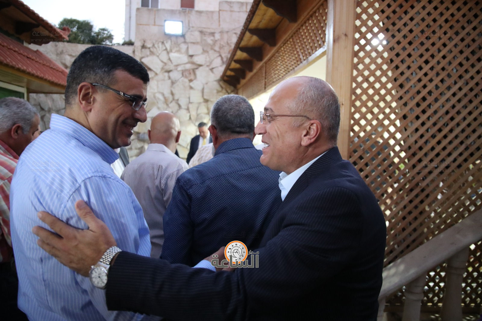 Madar Al-Saa Images 0.0601168886308715