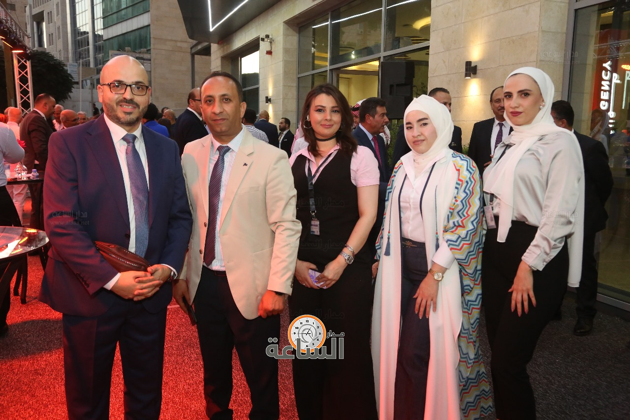 Madar Al-Saa Images 0.8248427332661092