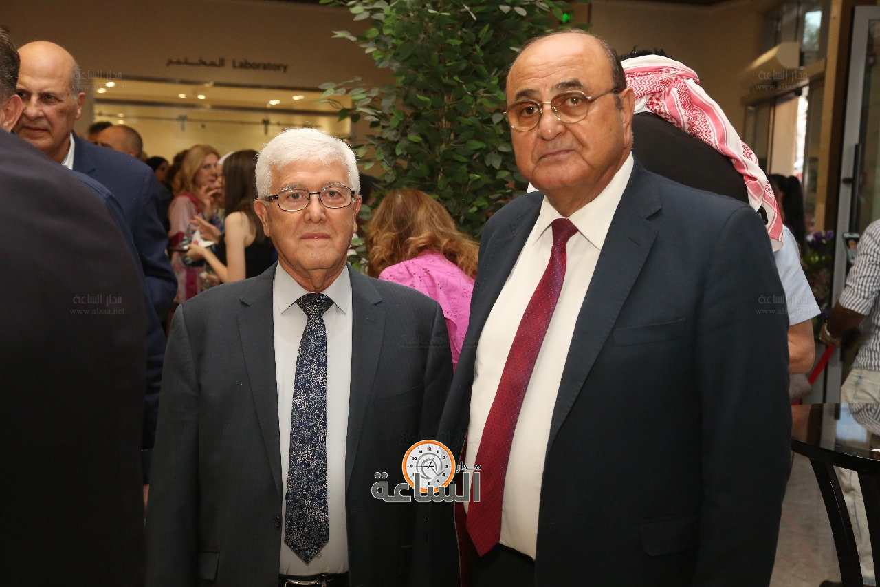 Madar Al-Saa Images 0.769061262444465