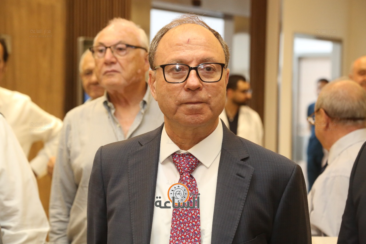 Madar Al-Saa Images 0.6045095113883753