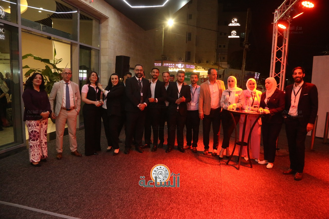 Madar Al-Saa Images 0.04772494062419241