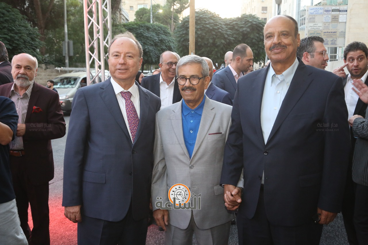 Madar Al-Saa Images 0.6072426077024334