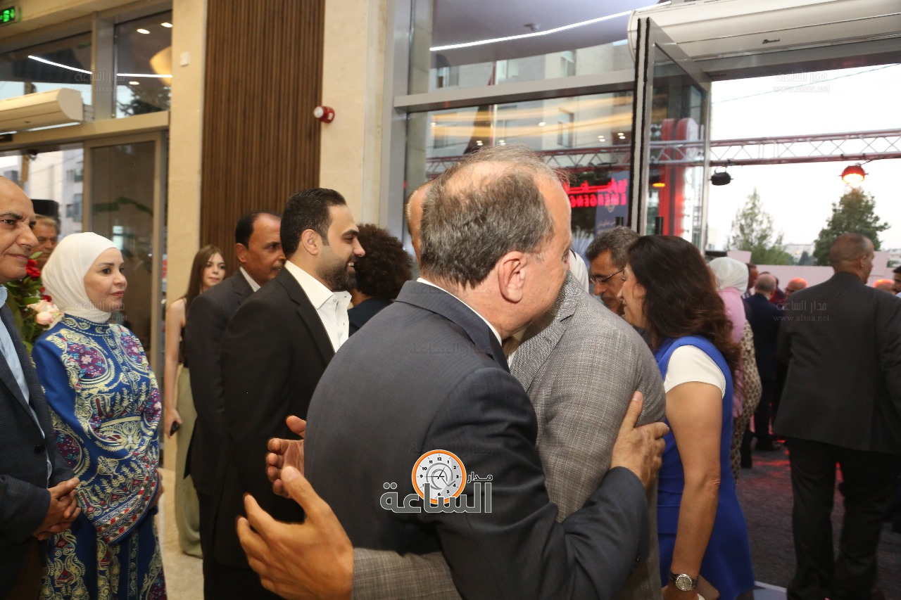 Madar Al-Saa Images 0.3964770890957998