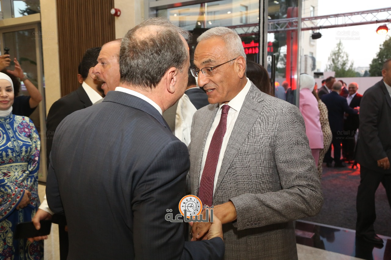 Madar Al-Saa Images 0.8450526174613561