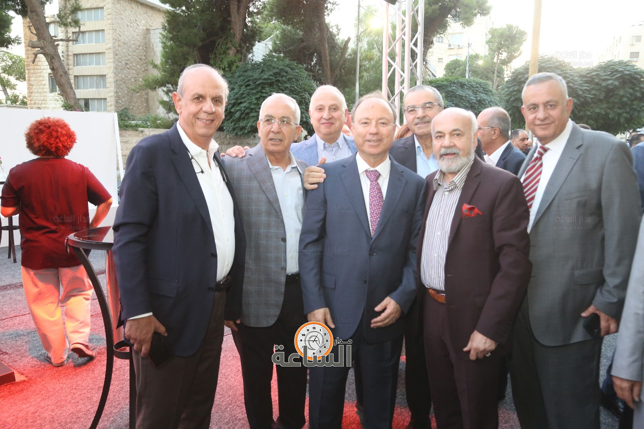 Madar Al-Saa Images 0.9846751485070879