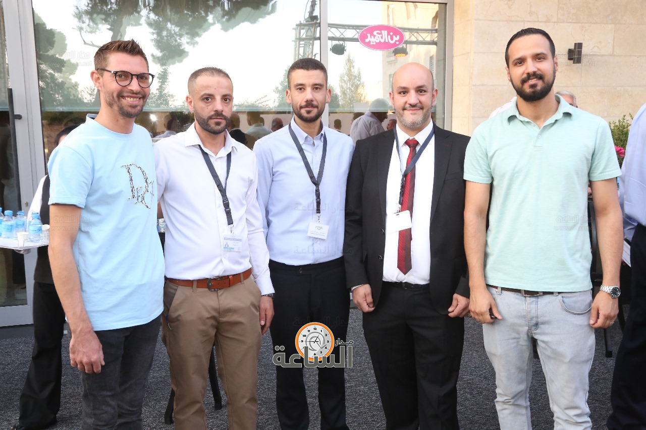 Madar Al-Saa Images 0.5701416698695385