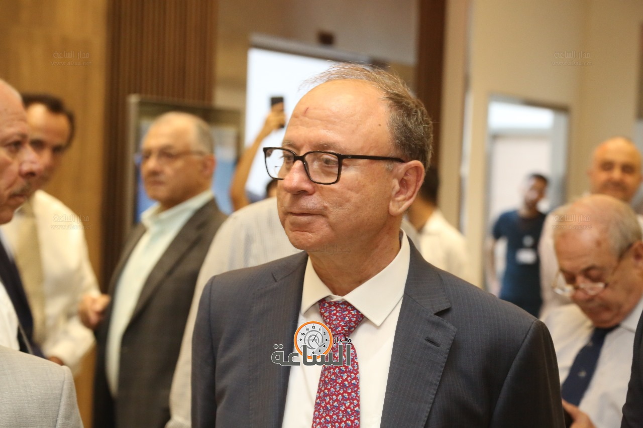 Madar Al-Saa Images 0.26555261163134236