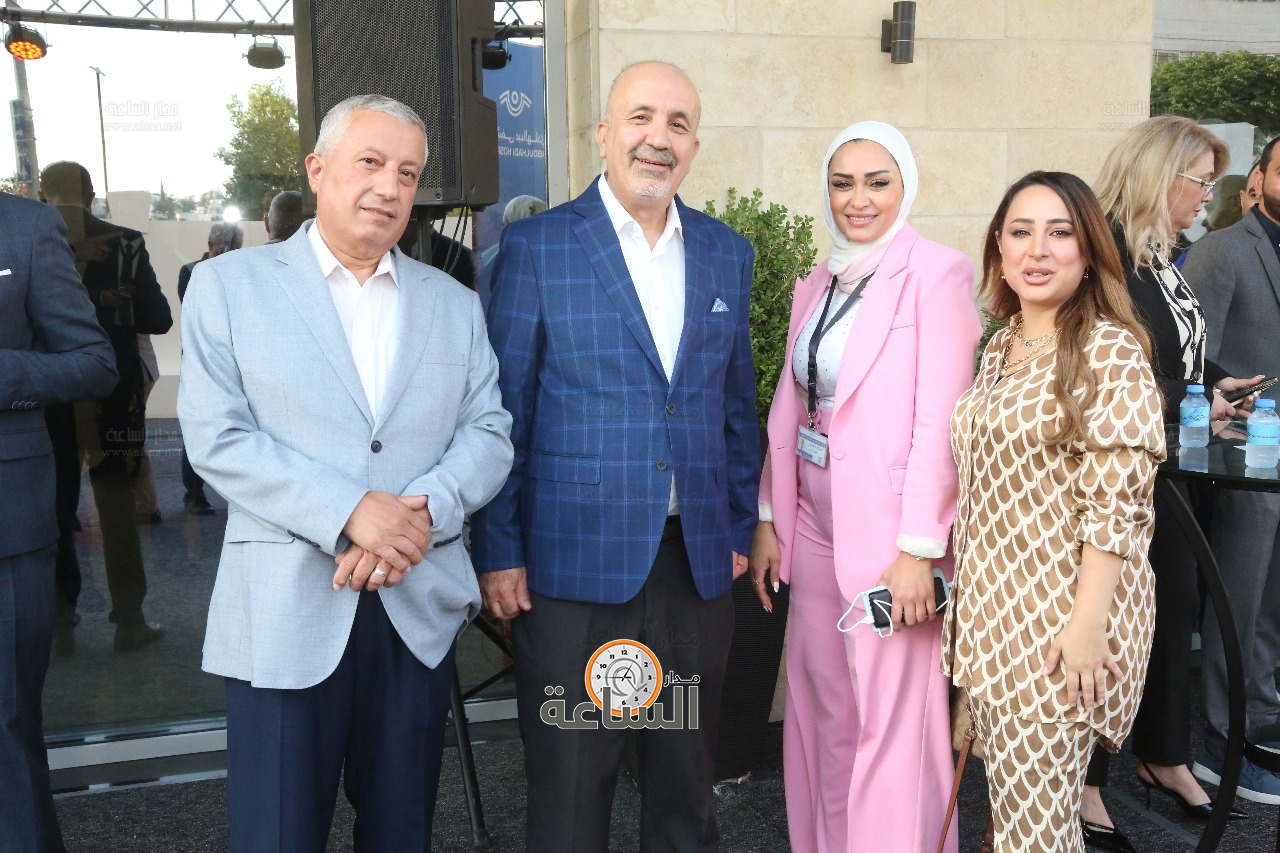 Madar Al-Saa Images 0.07999842422476366