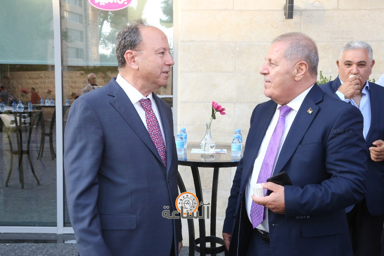 Madar Al-Saa Images 0.7889575161268493