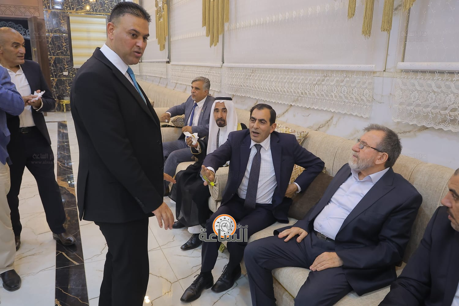 Madar Al-Saa Images 0.8042492434812537