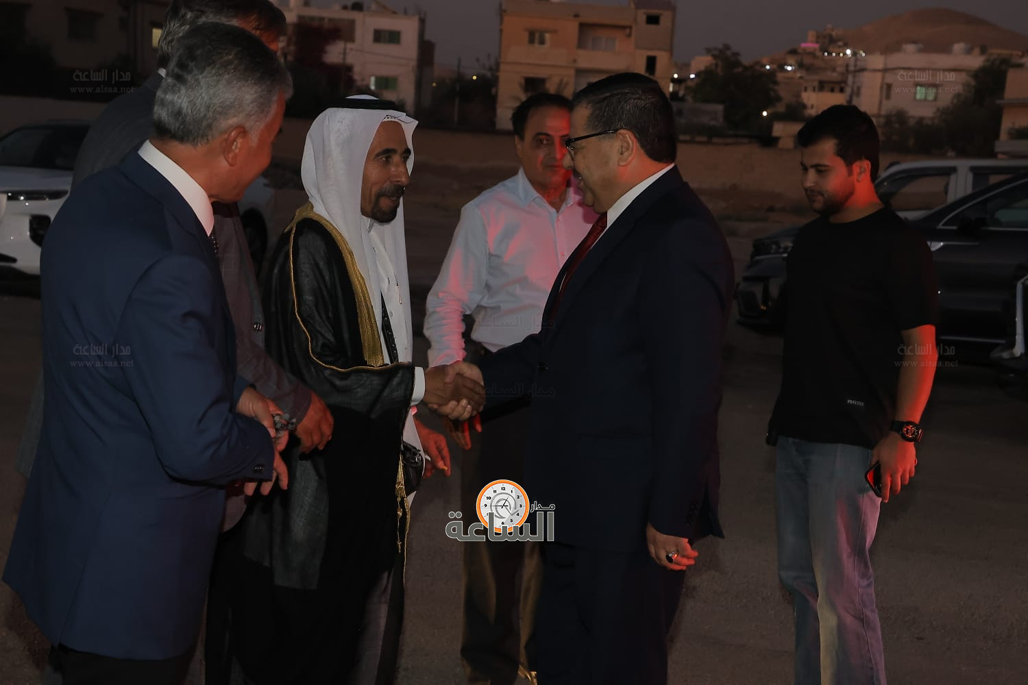 Madar Al-Saa Images 0.18696815060008087