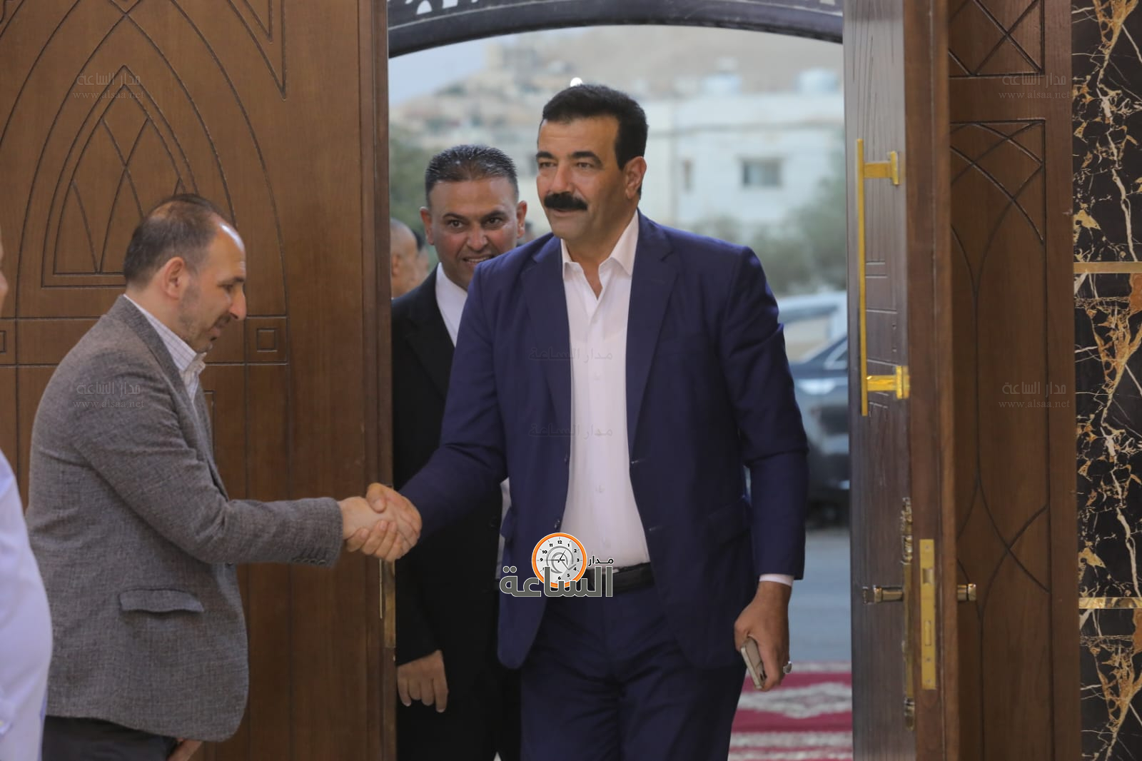 Madar Al-Saa Images 0.35590938656449034