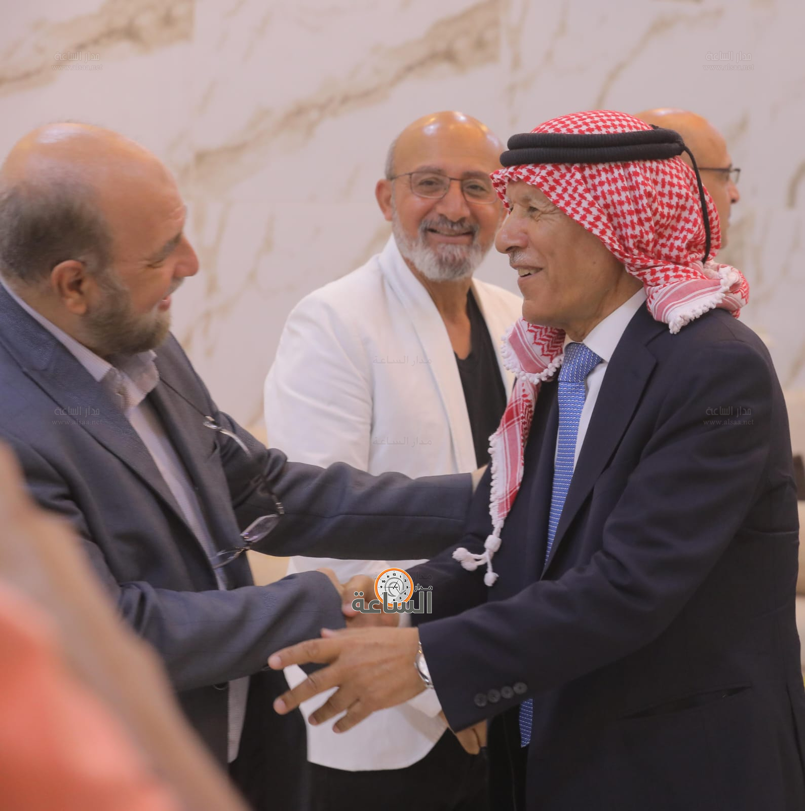 Madar Al-Saa Images 0.8984238491720017