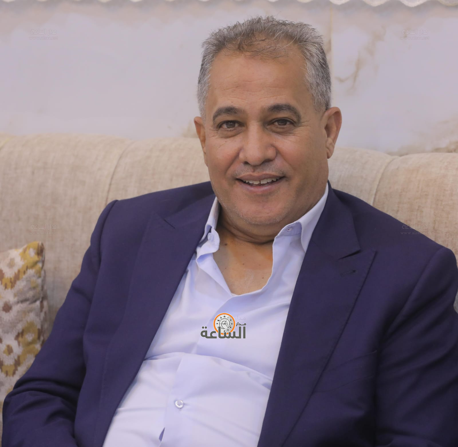 Madar Al-Saa Images 0.3706053152364496