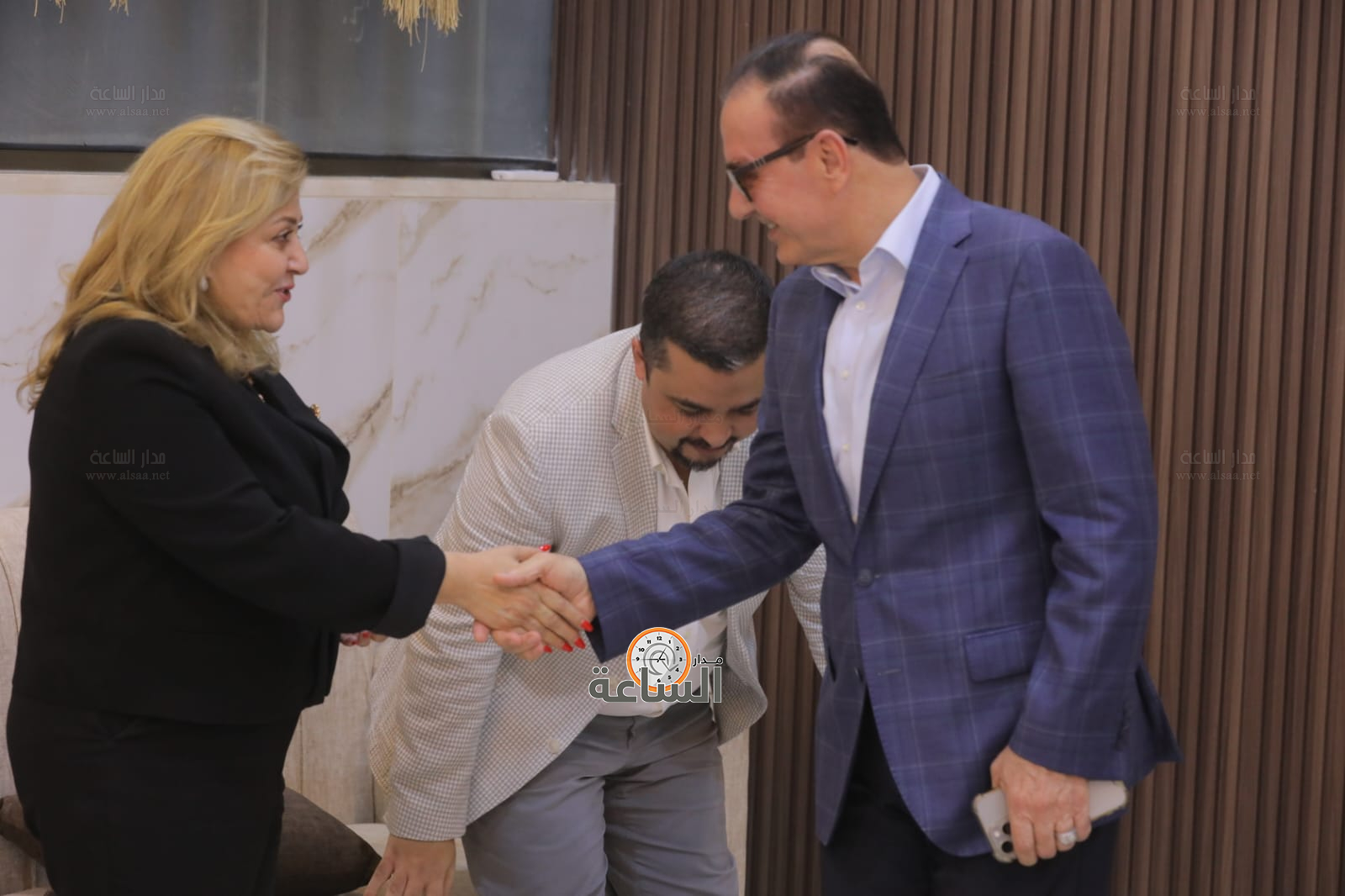 Madar Al-Saa Images 0.38605132253887176