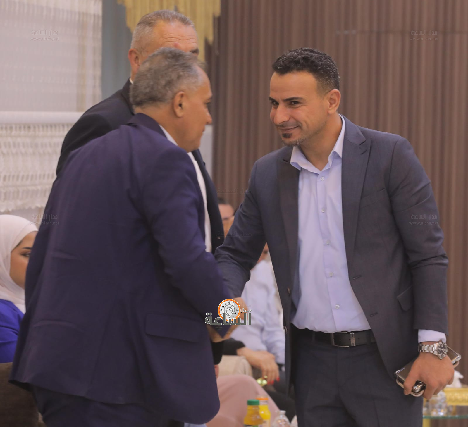 Madar Al-Saa Images 0.3901584450683543