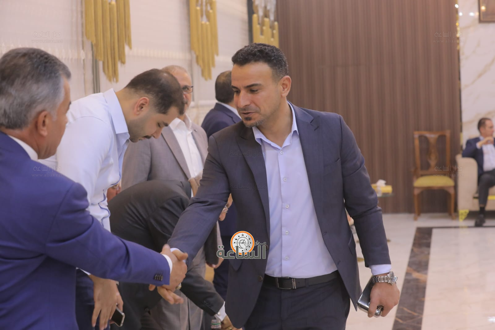 Madar Al-Saa Images 0.19503052866302428