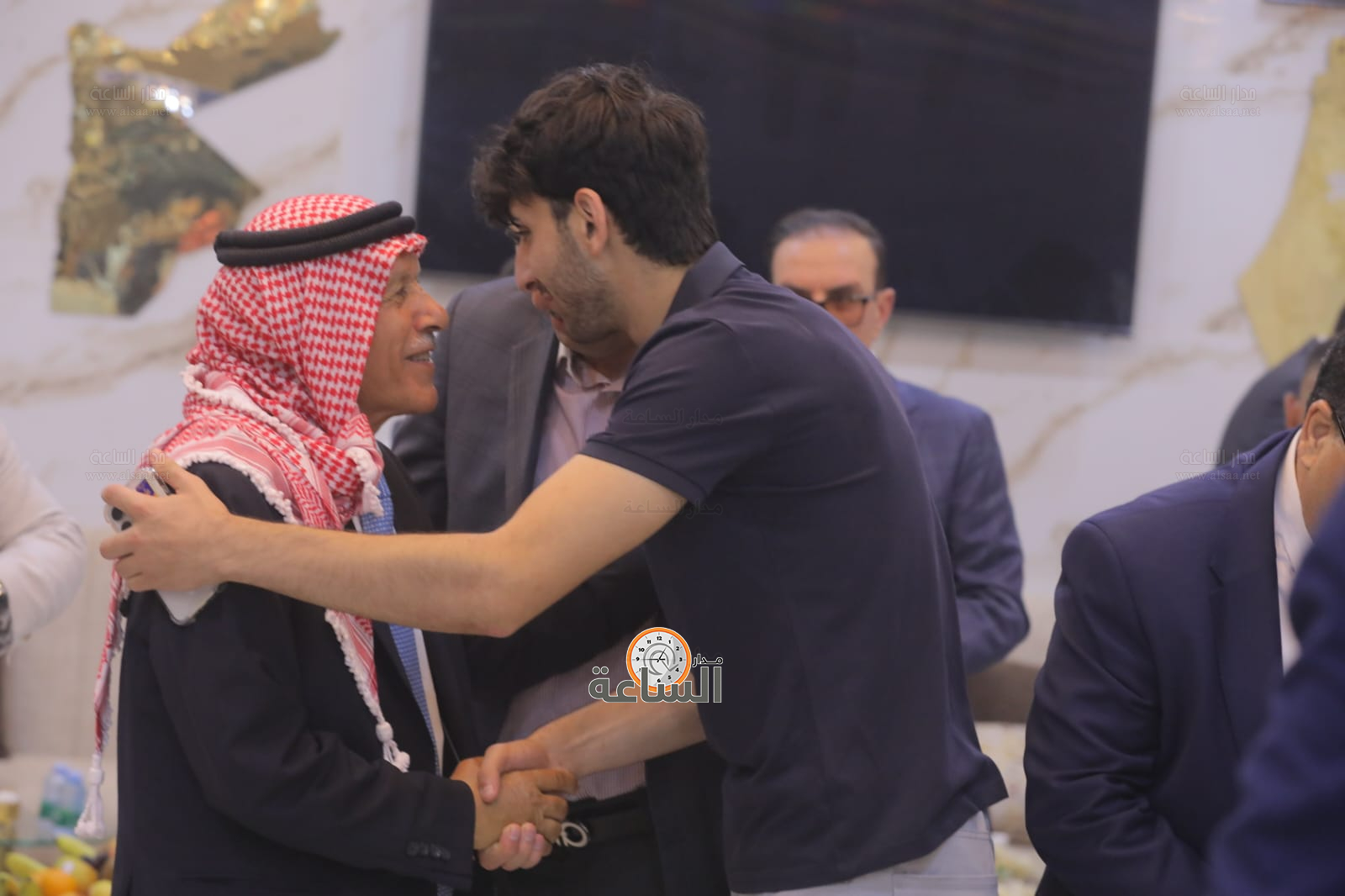 Madar Al-Saa Images 0.5872793640956417