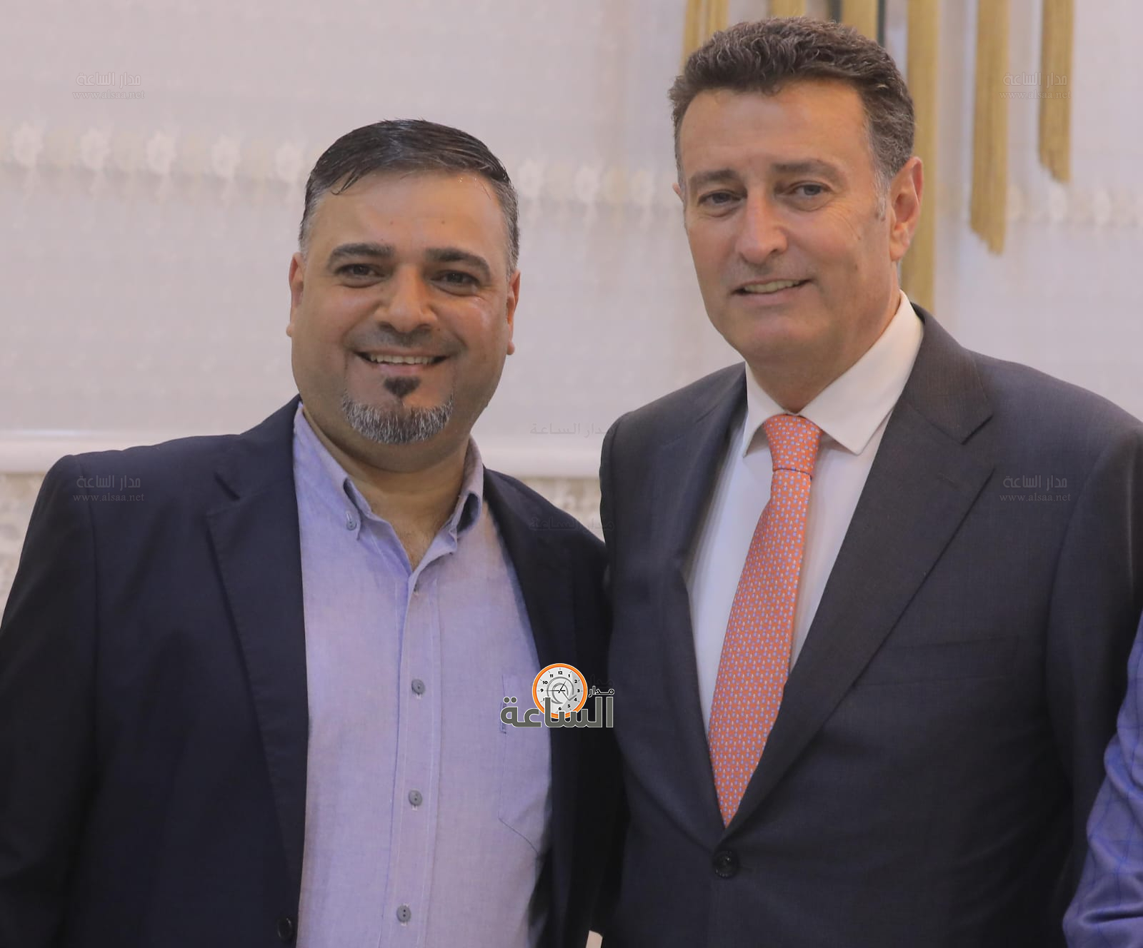 Madar Al-Saa Images 0.5115033639658237