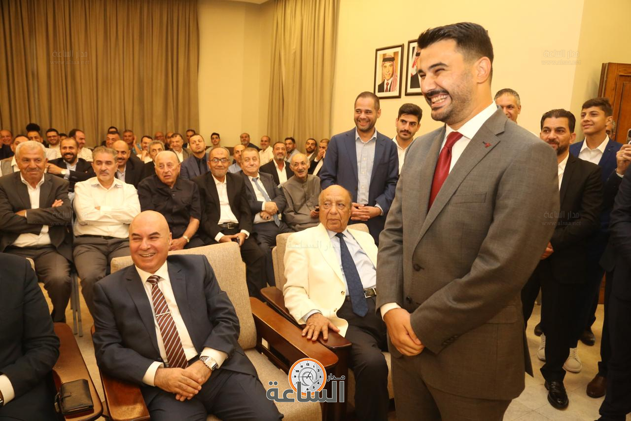 Madar Al-Saa Images 0.6734172923868328