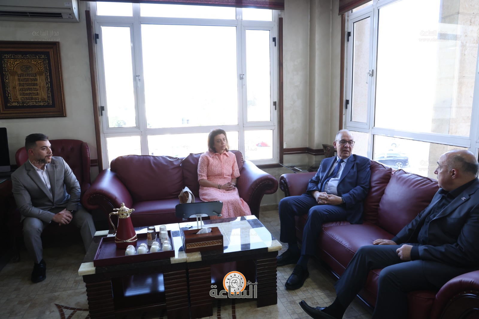 Madar Al-Saa Images 0.9968179509838048