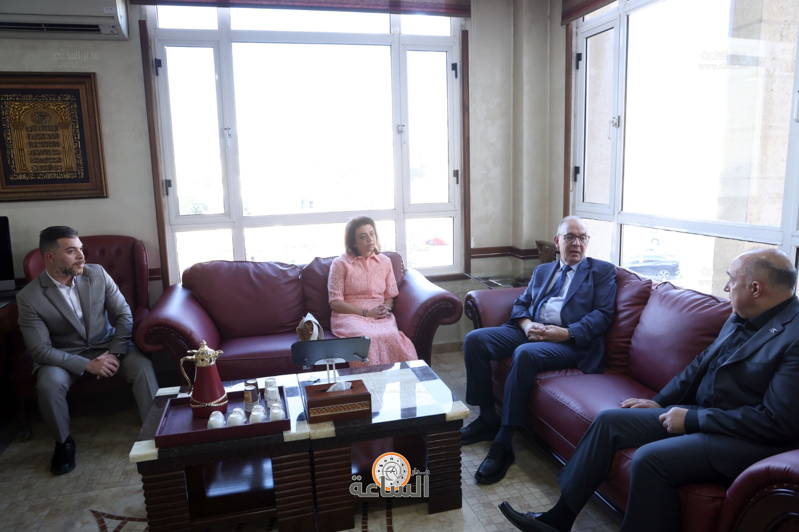 Madar Al-Saa Images 0.7549956832025744