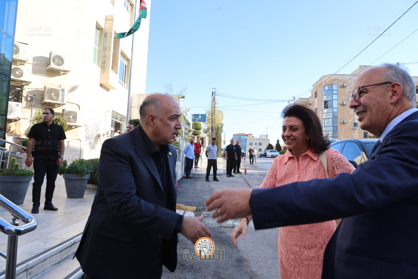 Madar Al-Saa Images 0.5008940207499228