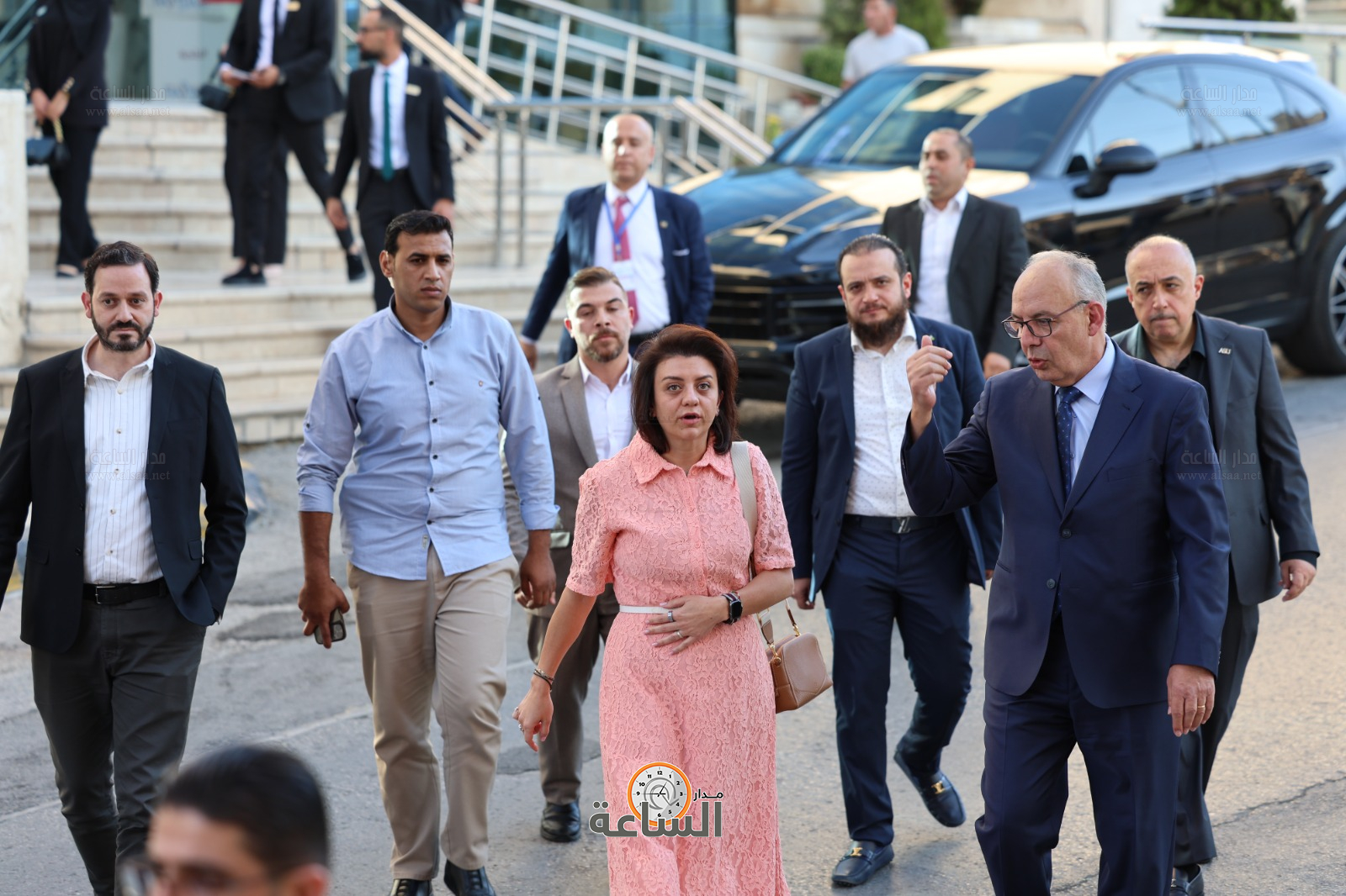 Madar Al-Saa Images 0.38760142259620356