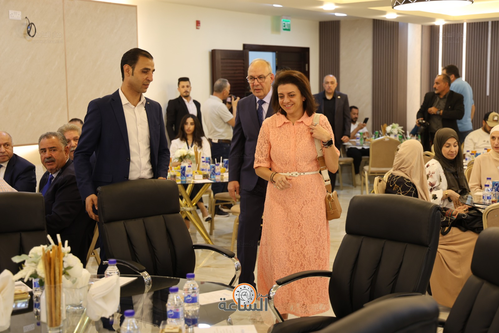 Madar Al-Saa Images 0.38378406923519326