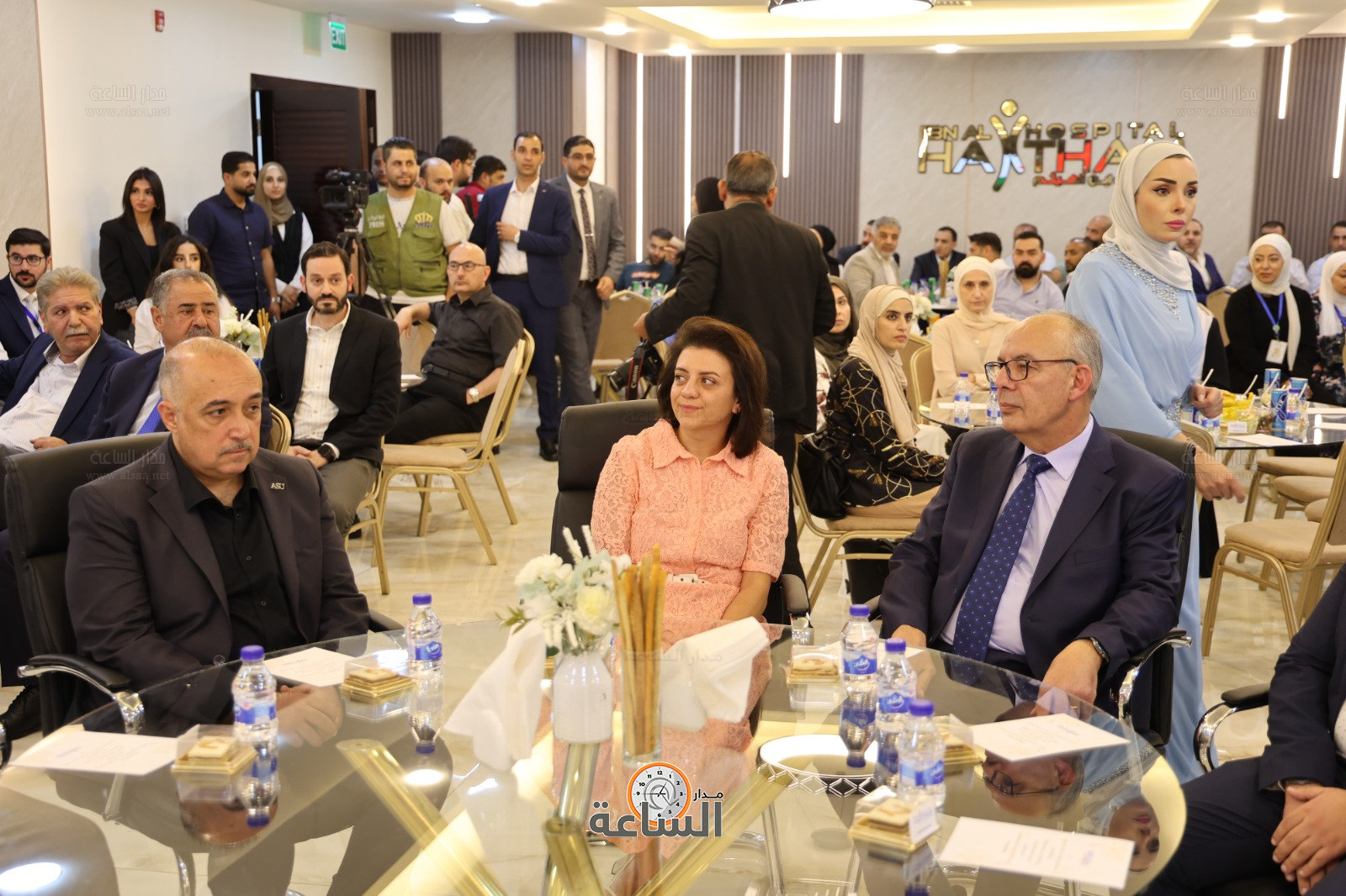 Madar Al-Saa Images 0.5874349430249758