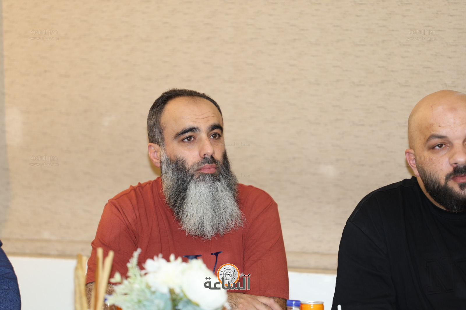 Madar Al-Saa Images 0.15865958122503288