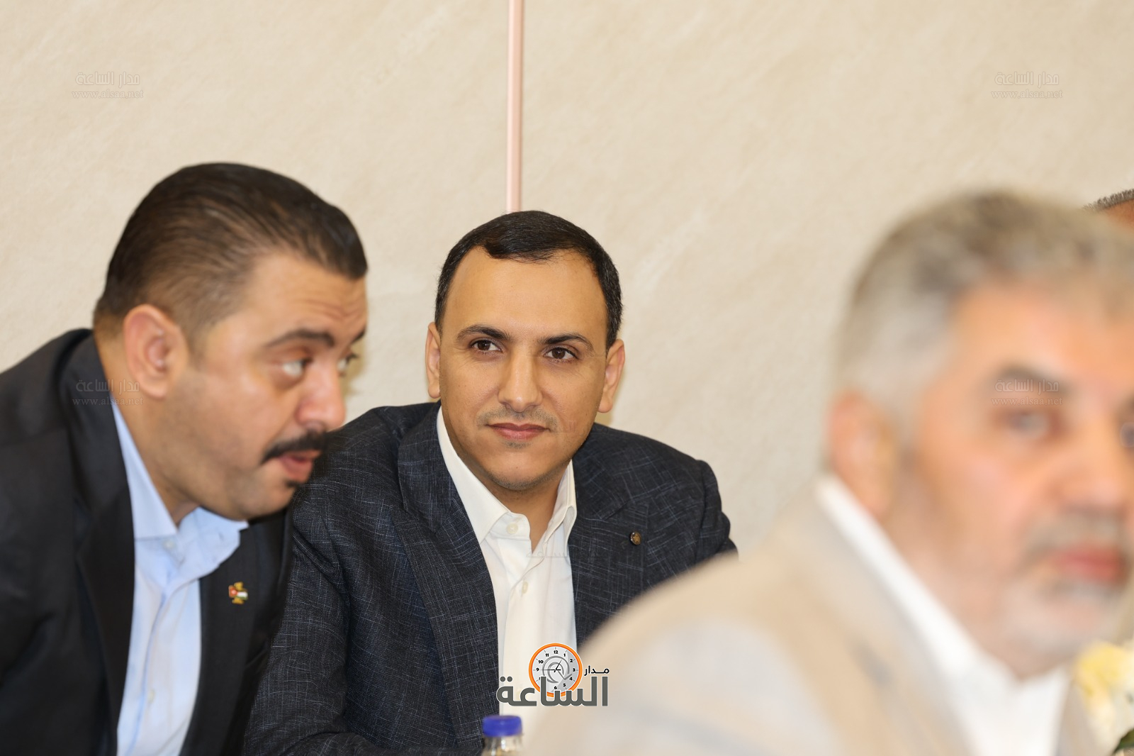 Madar Al-Saa Images 0.436133142564184