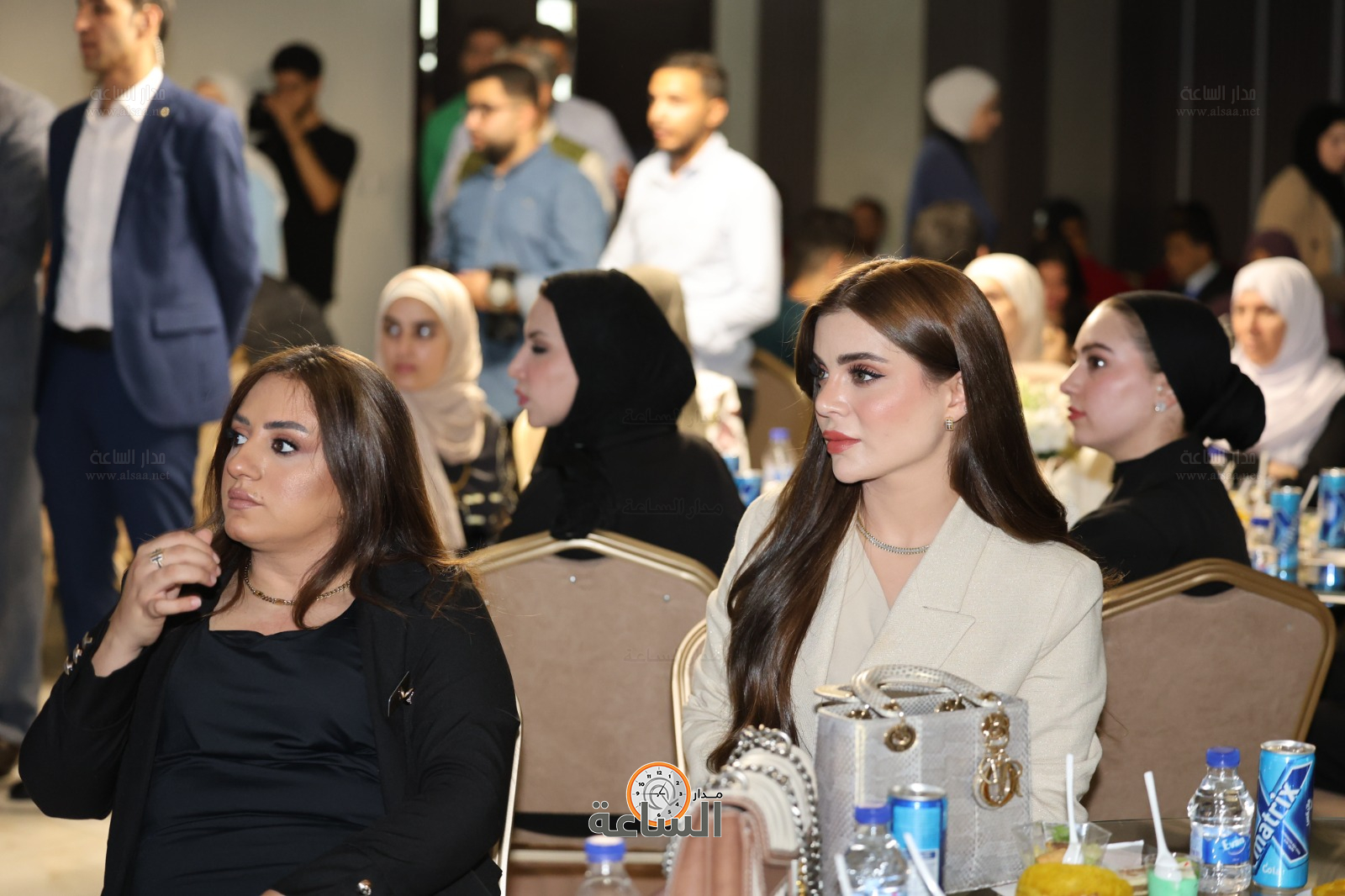 Madar Al-Saa Images 0.3058615135854169