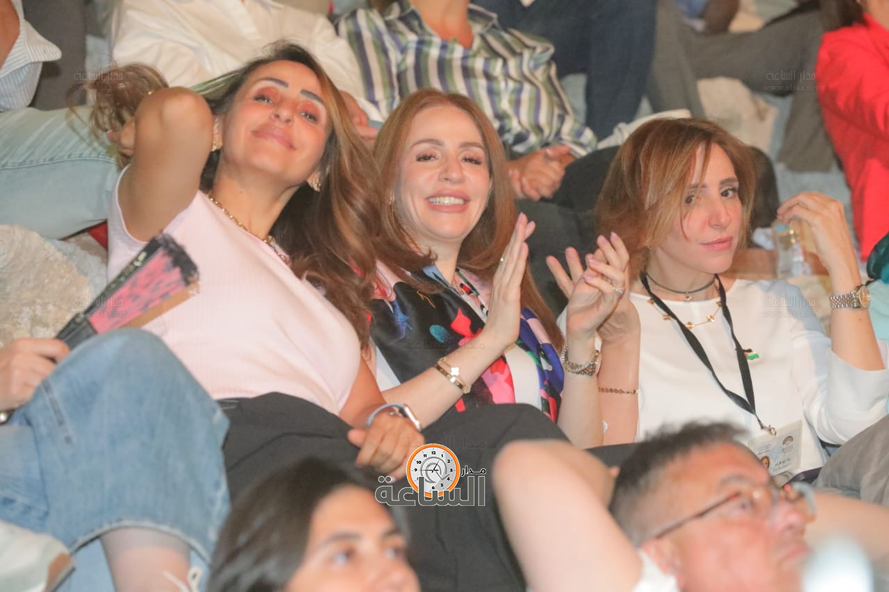 Madar Al-Saa Images 0.897468115390316