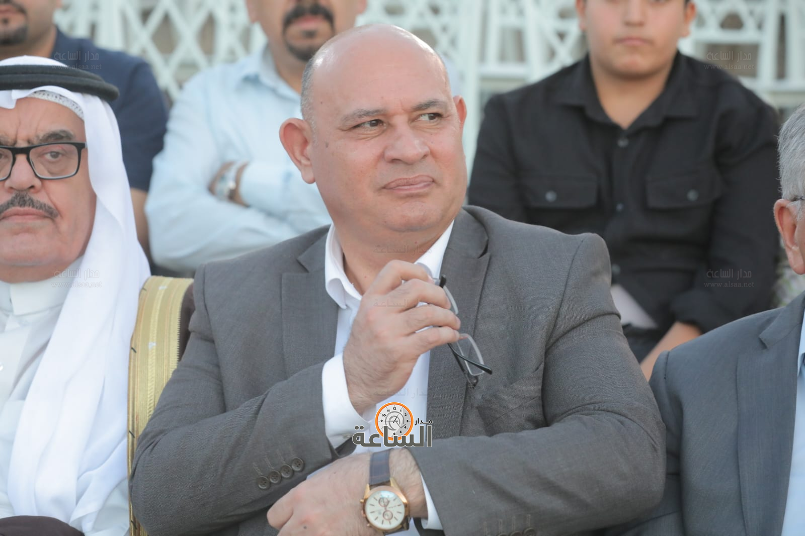 Madar Al-Saa Images 0.9315468981909409