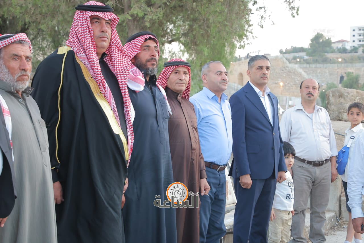 Madar Al-Saa Images 0.7406066009706388