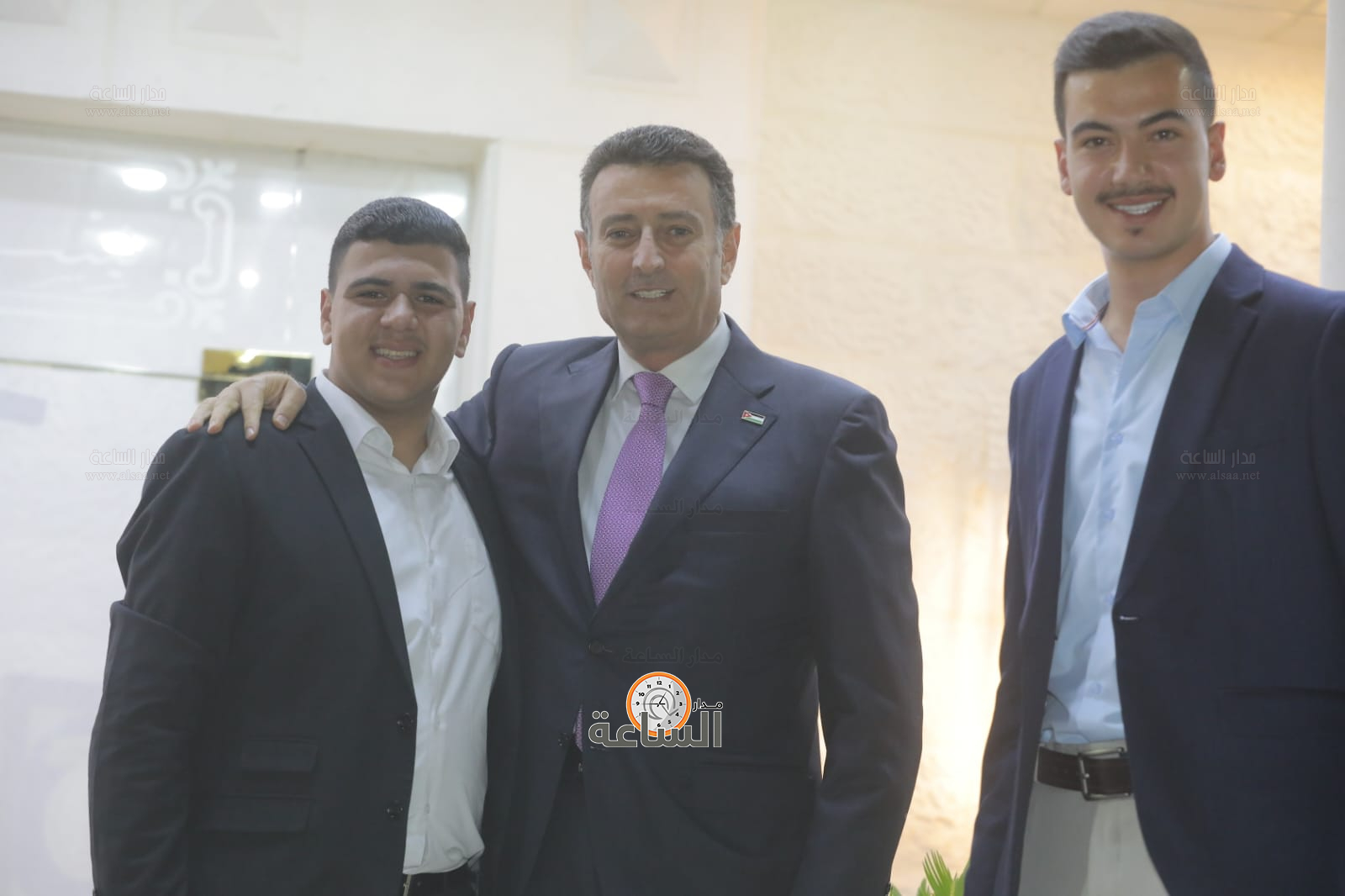 Madar Al-Saa Images 0.5831365238825497